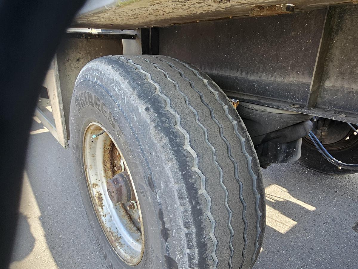 Gebruikt 2001 BURG BPO-12-27 ORXXX | 12.50 MTR | FOR GAS CONTAINERS |. BPW DRUM.