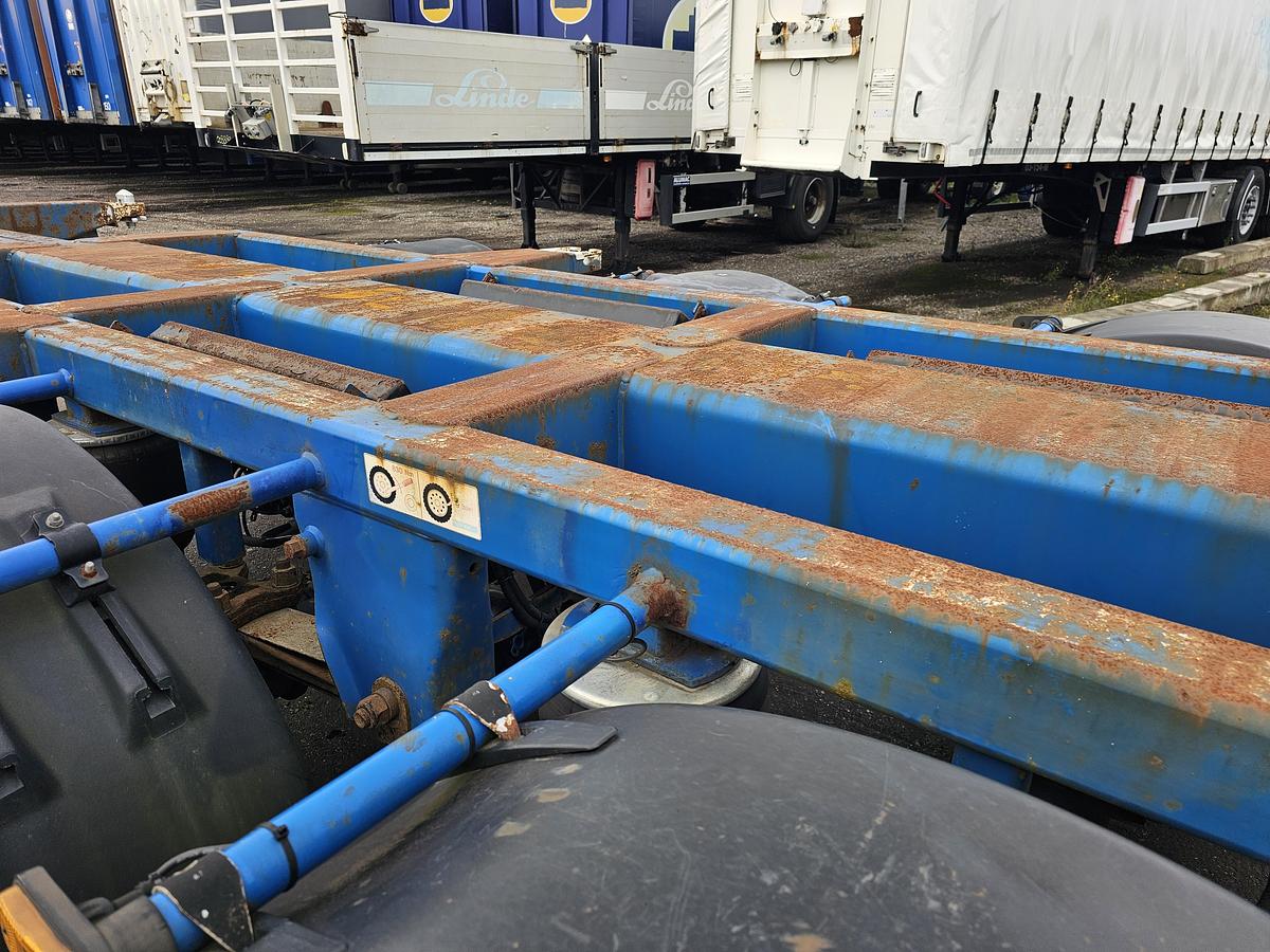 Gebruikt 2008 D-TEC | multi chassis all connections. | saf drum | dutch chassis.