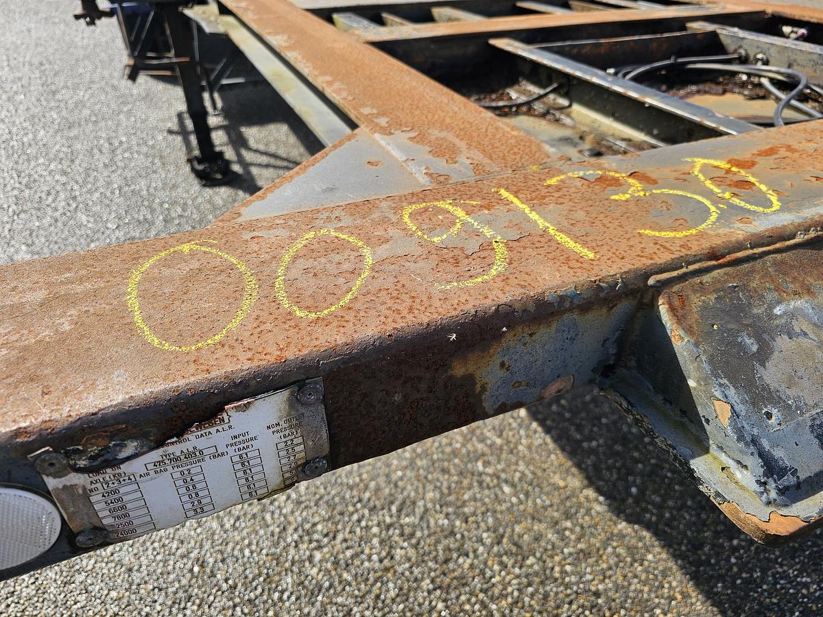 Used 1991 GROENEWEGEN 40.05 CC-12-24 | STRAIGHT CHASSIS | BPW DRUM.