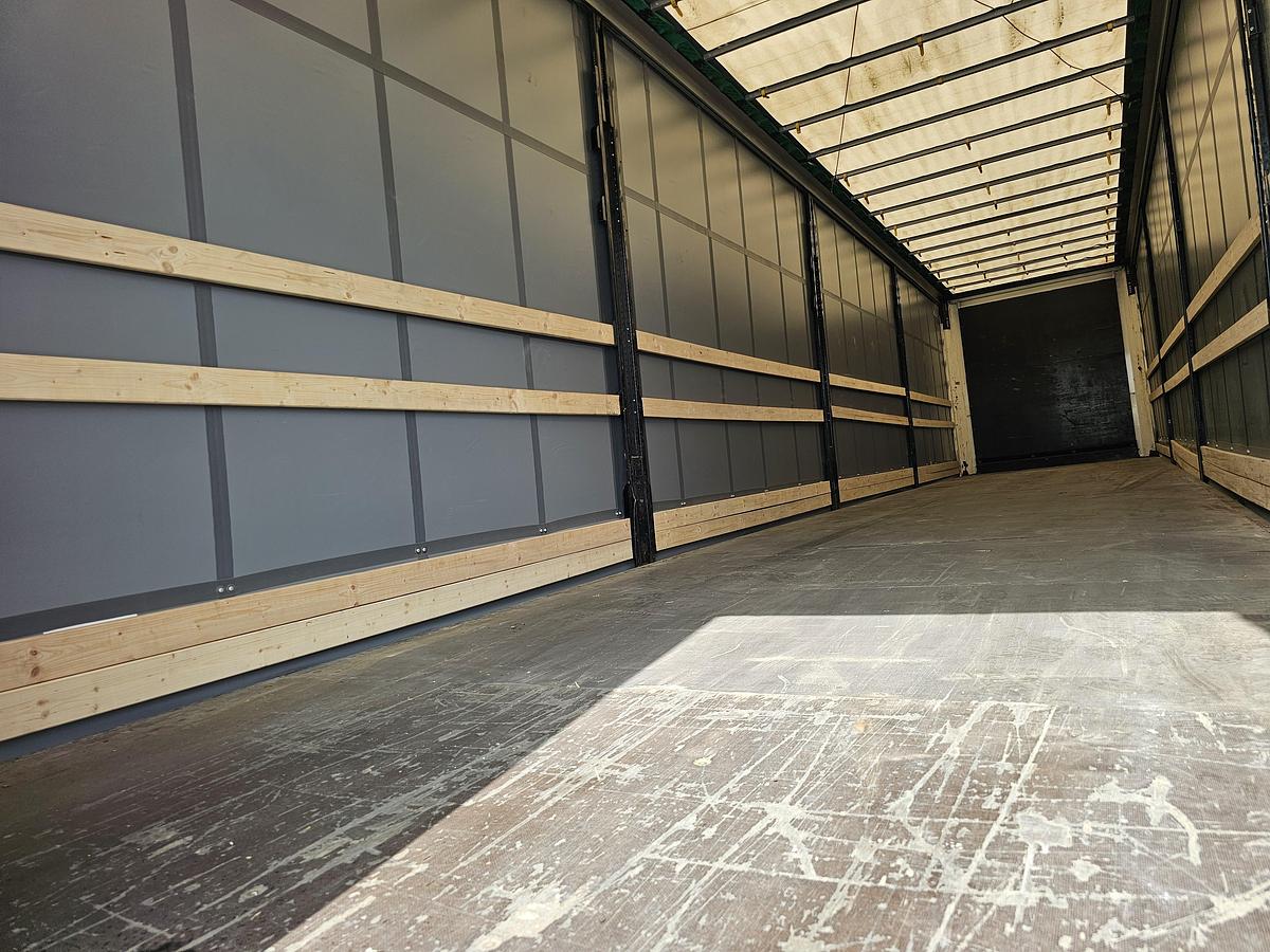 Used 2015 KRONE SD | DUTCH TRAILER|VALKX| APK / TUV 08-05-2026 | NEW TILTS.