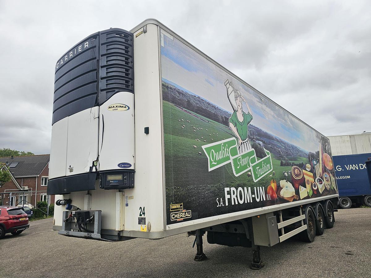 Gebruikt 2012 CHEREAU B3 /CITY TRAILER /STEERING AXLE/LIFT AXLE / 11.80 LONG /LOADING LIFT/ BPW DISC / CARRIER FRIDGE.