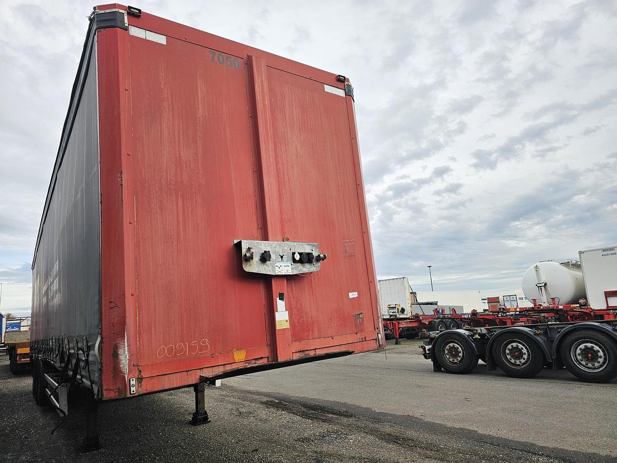 Gebruikt 2009 RENDERS ROC 12.27 N |BPW DISC | NEW DOORS.