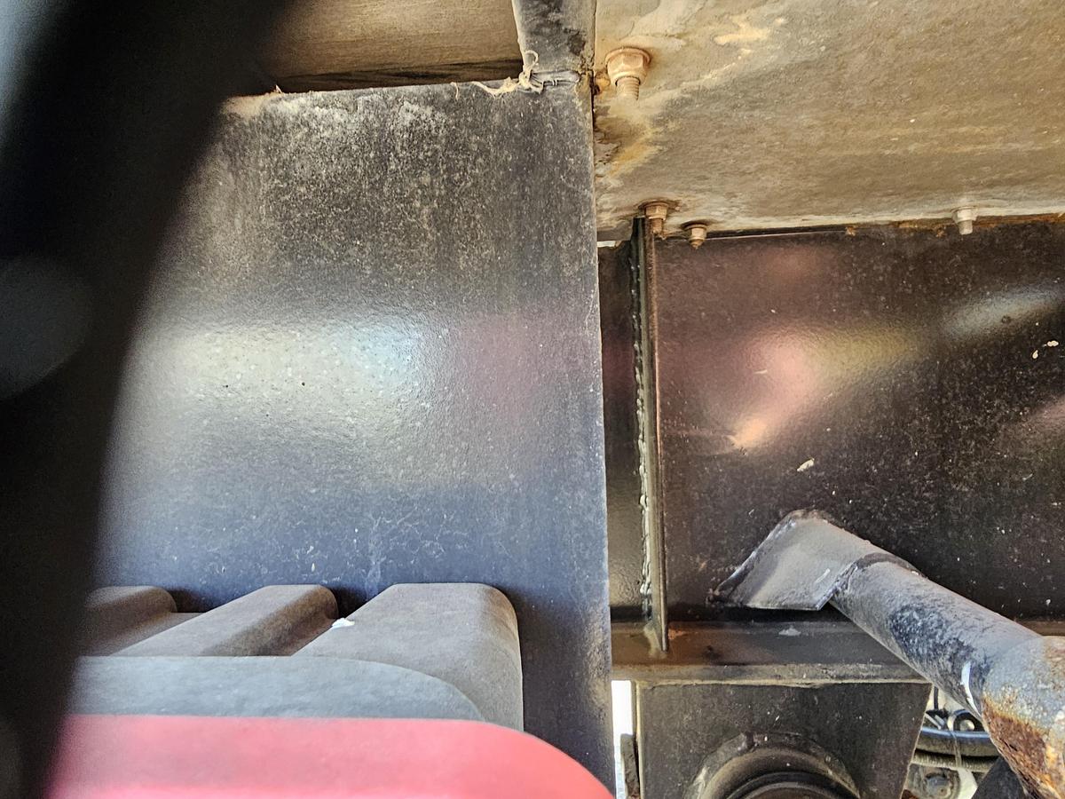 Gebruikt 2005 BURG  BPO 12-10 ORNXX | USED FOR CAS CONTAINERS |. STEEL SUSPENSION