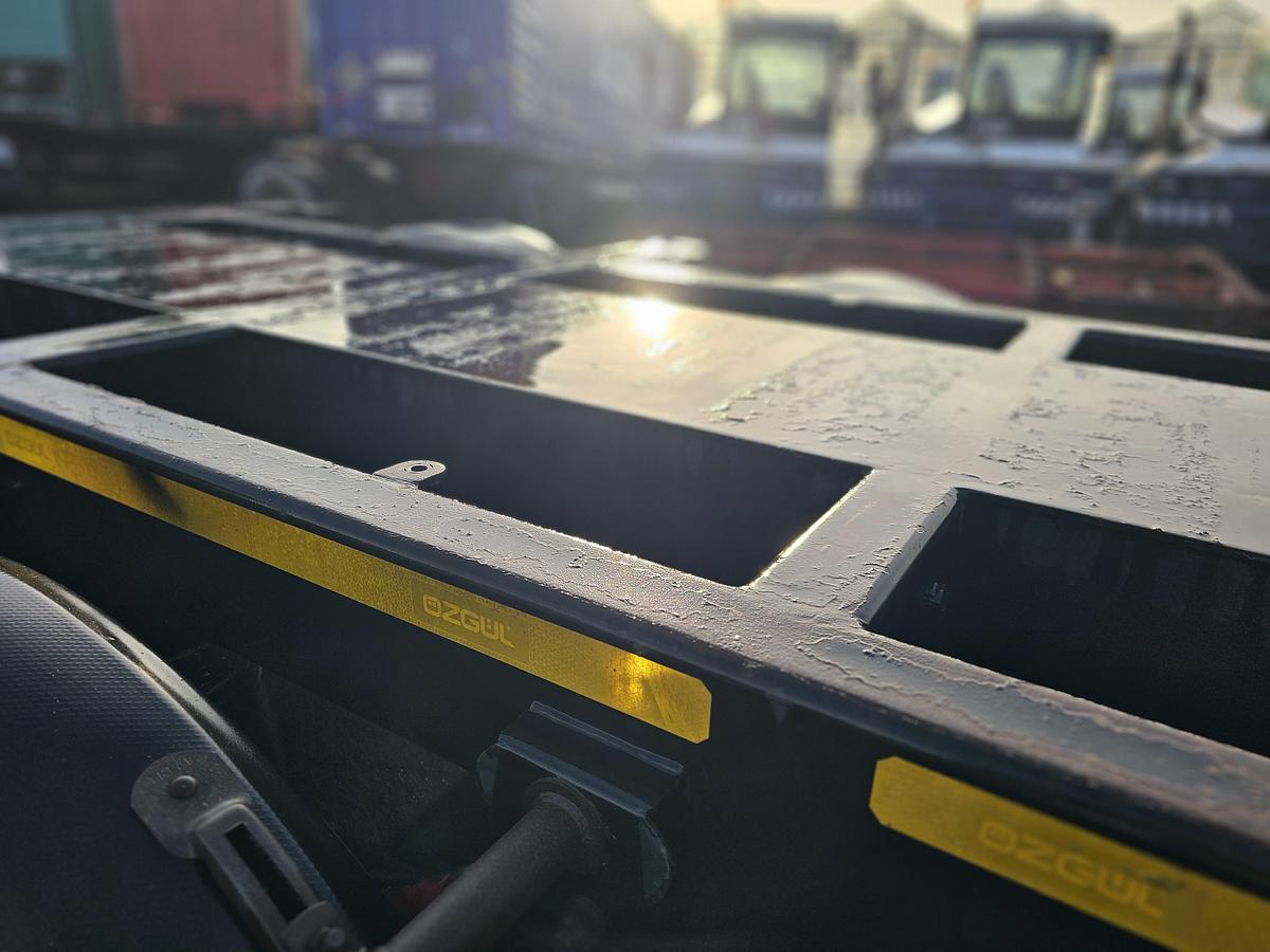 Gebruikt 2018 OZGUL GA08XS1 | 2 X EXTENDIBLE CHASSIS | GERMAN TRAILER|  SAF DISC.| 3 PIECES.