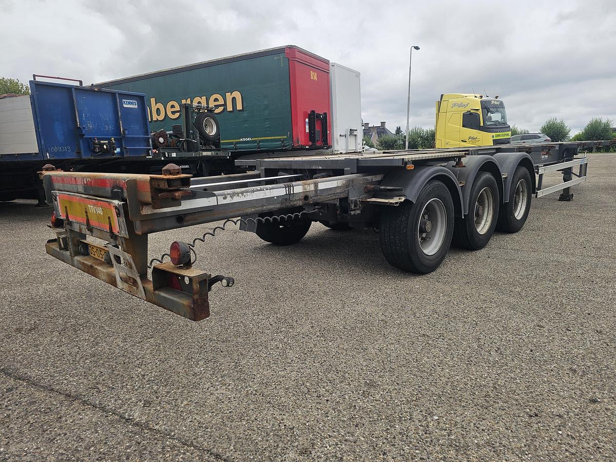 Gebruikt 2015 TURBO,S HOET N/A 40 FOOT 30 FOOT 20 FOOT. EXTENDIBLE /ADR/BPW DISC.