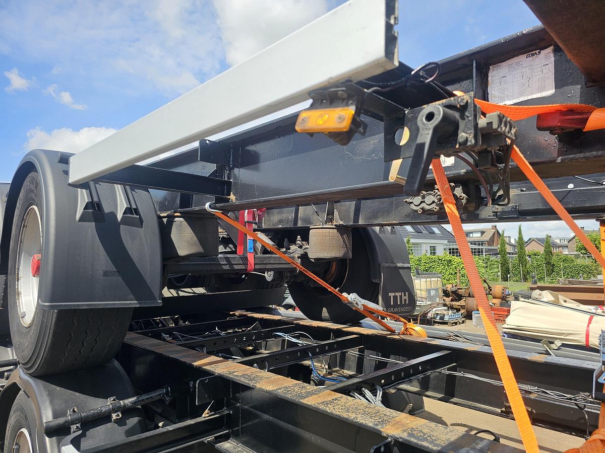 Gebruikt 2000 GROENEWEGEN 45.07 CC-12-27 / 45 FT AND 40 FT CHASSIS BPW DISC. APK/TUV. 15-02-2027. PRIJS PER STUK.