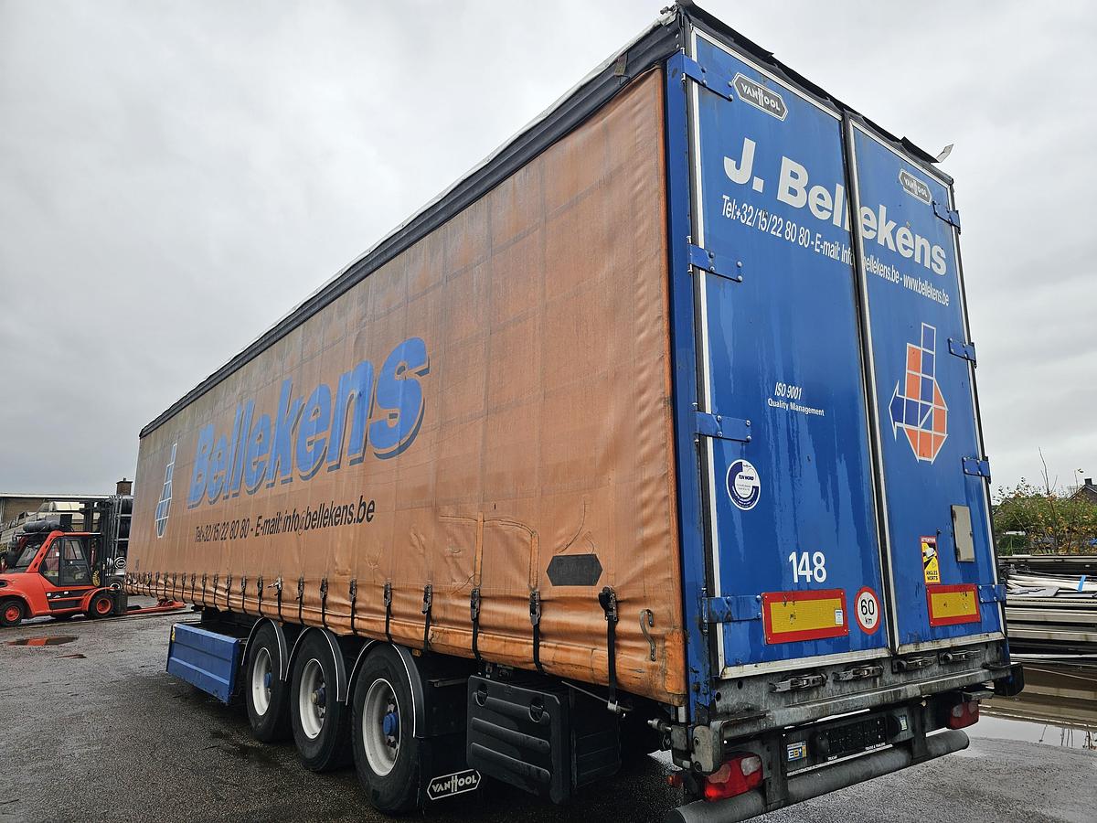 Used 2011 VAN HOOL 3B0072 | GALVANISED STEEL CHASSIS | ALU RIMS |BPW DISC | TUV APK/ 10-05-2026.