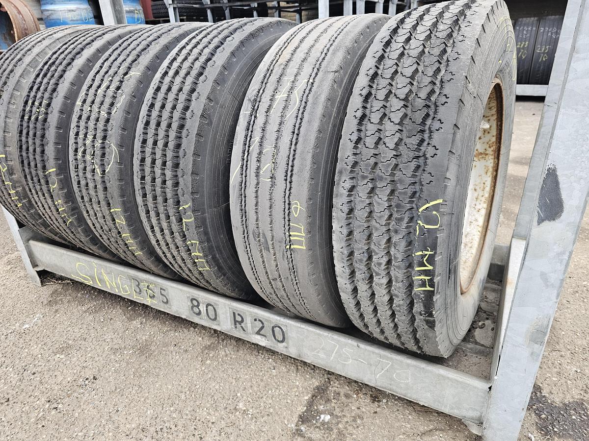 Gebruikt 2004 MICHELIN TRAILER TIRES 275/70 R 22.5 OM RIM SINGLE MONTAGE.