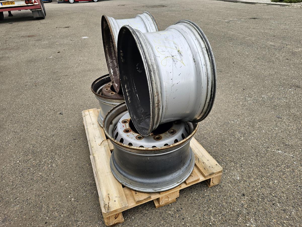 Used 2010 velg trailer velg disc brakes 10 holes