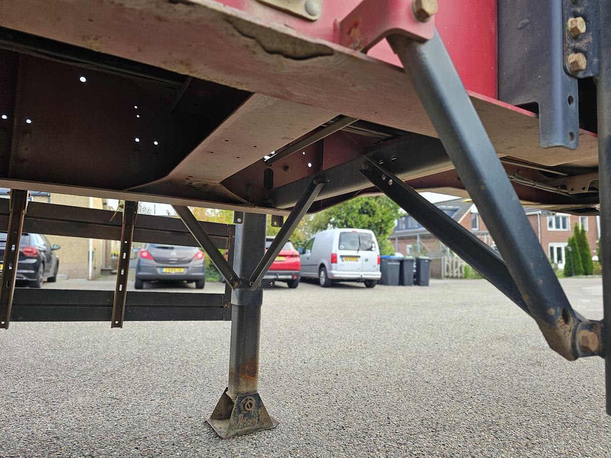 Gebruikt 2014 MEILLER MHPS12/27LOSS4/ STEEL TIPPER/ 30 MTR 3/ 28700 KG. /SAF DISC /ALU RIMS