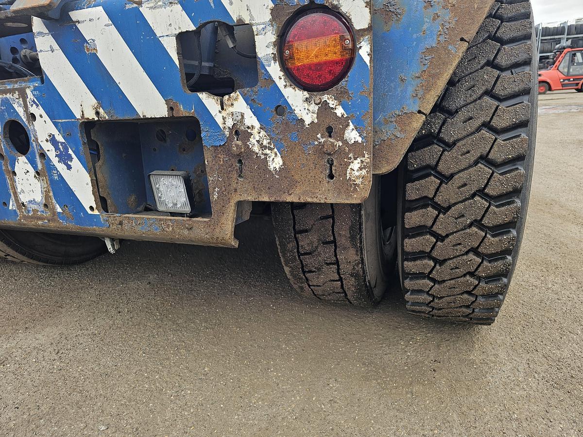 Gebruikt 2011 TERBERG RT283 | TERMINAL TRACTOR 4X4| TURNING CHAIR. | AUTOMATIC GEAR | 24159 HOURS.