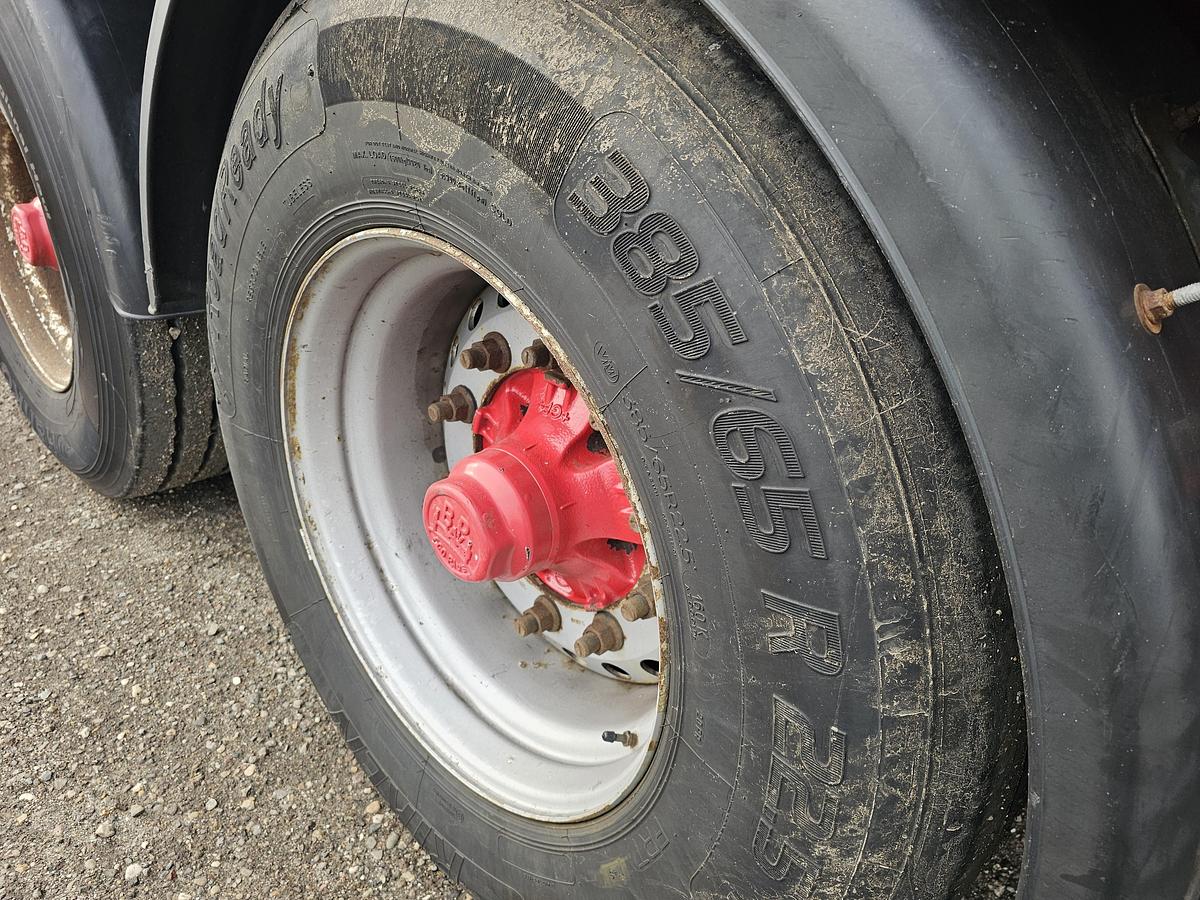 Gebruikt 2009 RENDERS ROC 12.27 N |BPW DISC | NEW DOORS.