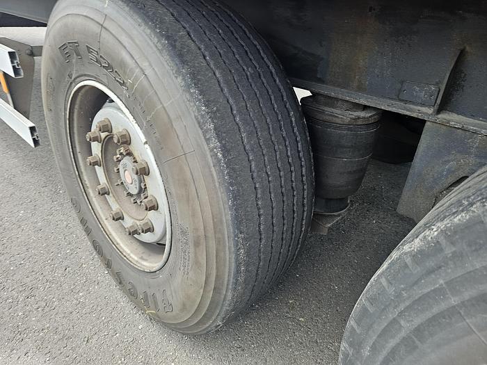 Used 2002 Van Hool 3 axle curtainsider| Saf intradisc