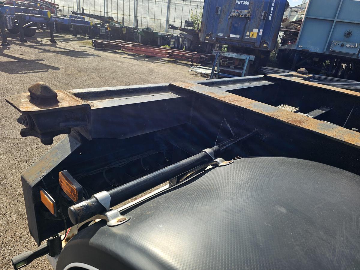 Gebruikt 1985 FLOOR FLA-10-183/ZEECONTAINER AANHANGWAGEN / BPW 150 MM / DRUM BRAKES.