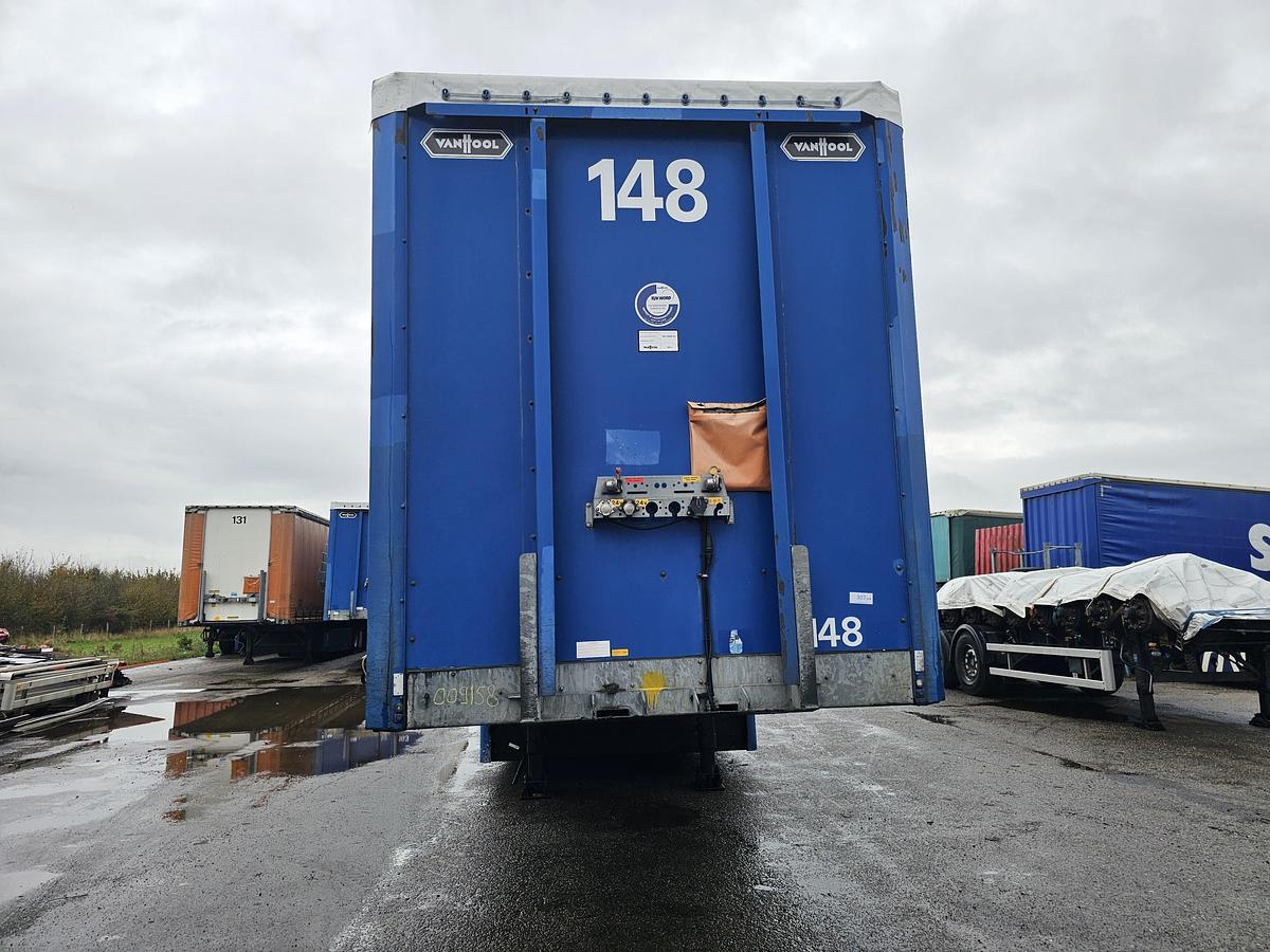 Used 2011 VAN HOOL 3B0072 | GALVANISED STEEL CHASSIS | ALU RIMS |BPW DISC | TUV APK/ 10-05-2026.