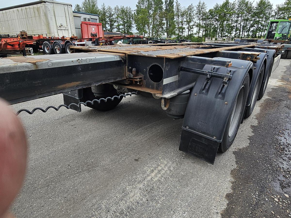 Gebruikt 2015 KRONE SD | 40 FT|2 X 20 FT | BACK SLIDER |HIGHCUBE.| APK /TUV 12-01-2027 |5 PIECES.