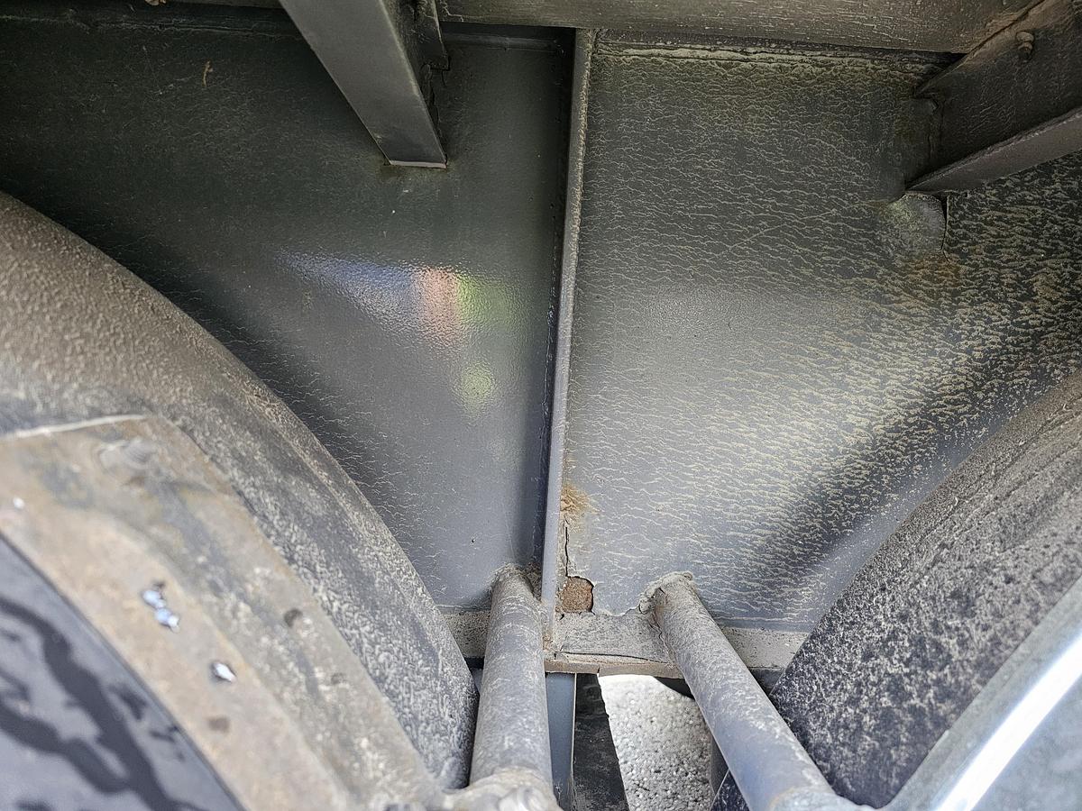 Gebruikt 2011 RENDERS ROC 16.27 N