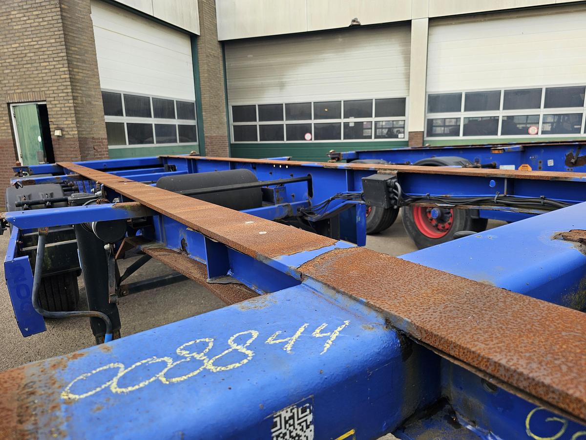 Used 2009 KRONE ATL 20 20 FOOT | STEEL SUSPENSION| BPW DRUM.