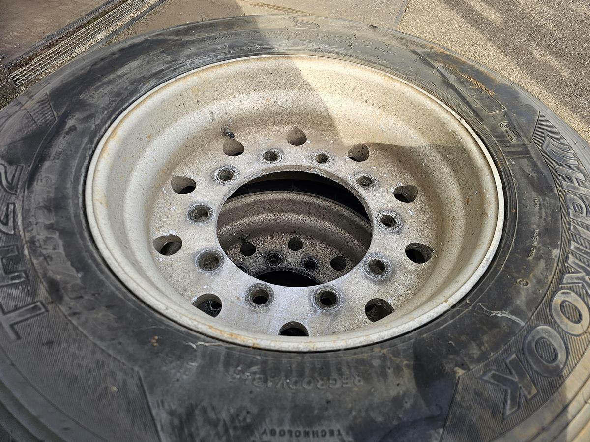 Gebruikt 2015 HANKOOK TH 22 |385/55 r 22.5| ALCOA RIM.
