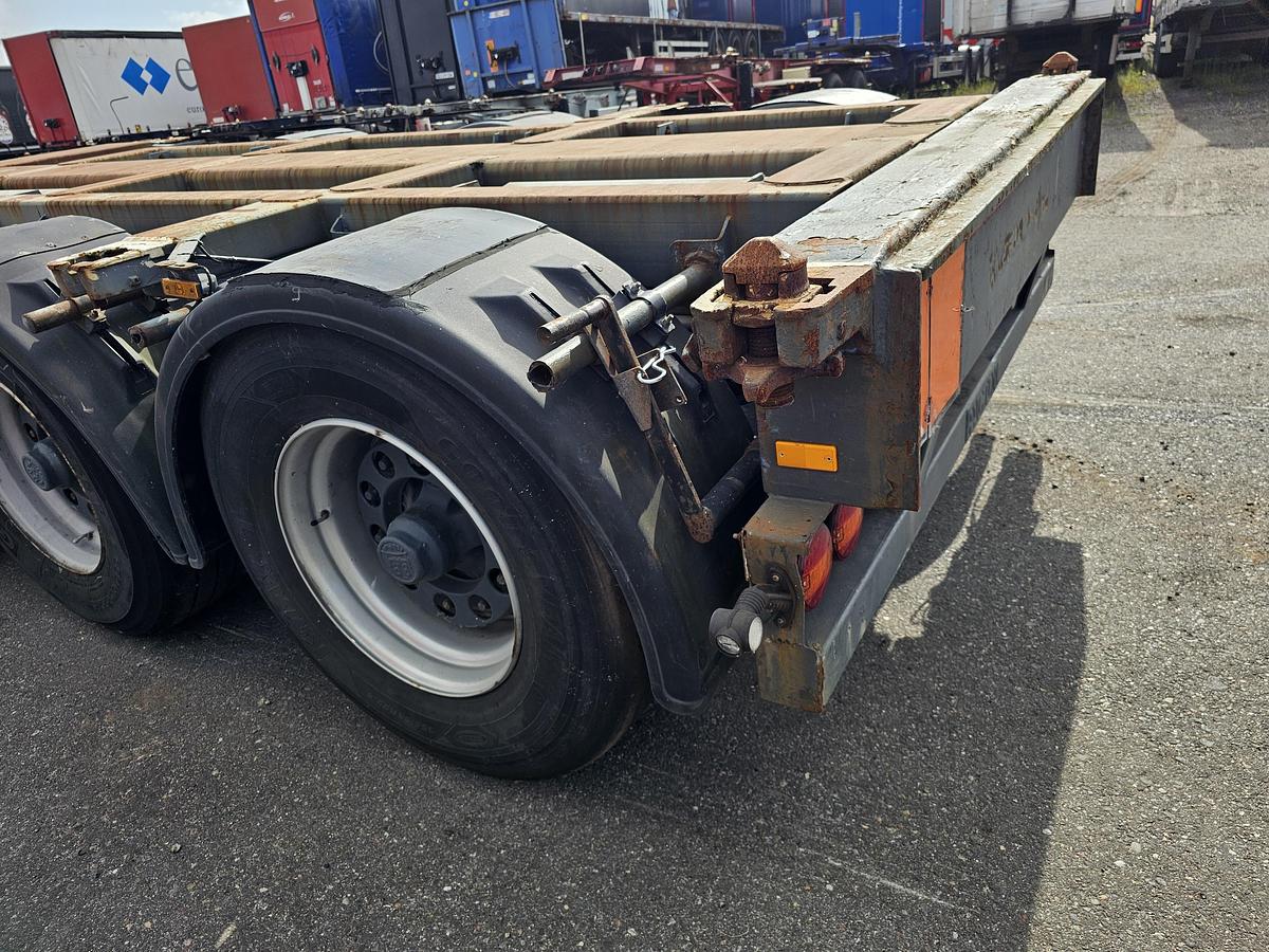 Used 2007 PACTON 3 AXLE MULTI  YARD CHASSIS | 3 X EXTENDIBLE | BPW DRUM | NO DOCUMENTS.