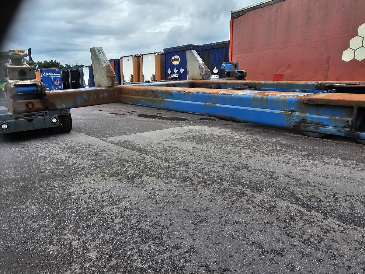 Gebruikt 2007 Van Hool 3B2018- 40 FOOT 2 X 20 FOOT CONTAINER CHASSIS, MB DISC. TUV APK 07-11-2026