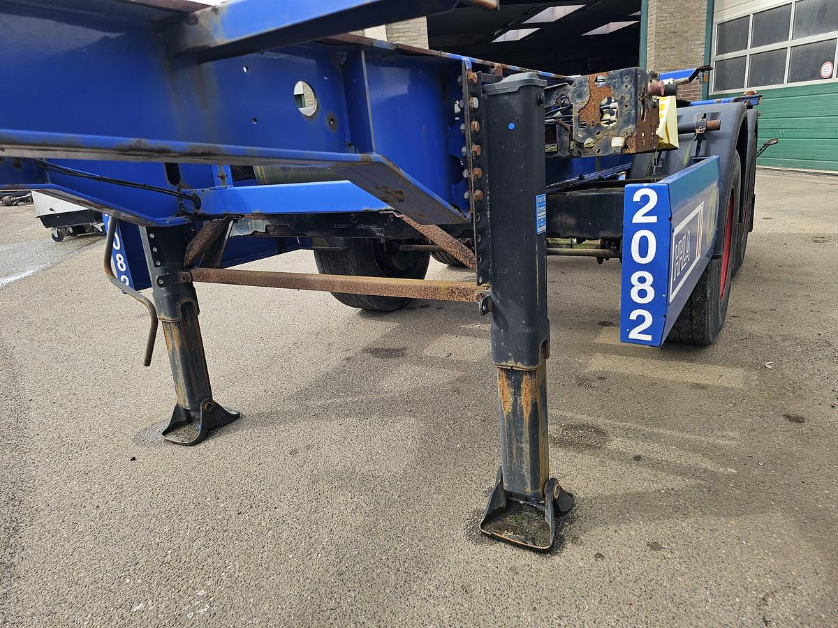 Used 2010 KRONE ATL 20 20 FOOT | STEEL SUSPENSION| BPW DRUM.