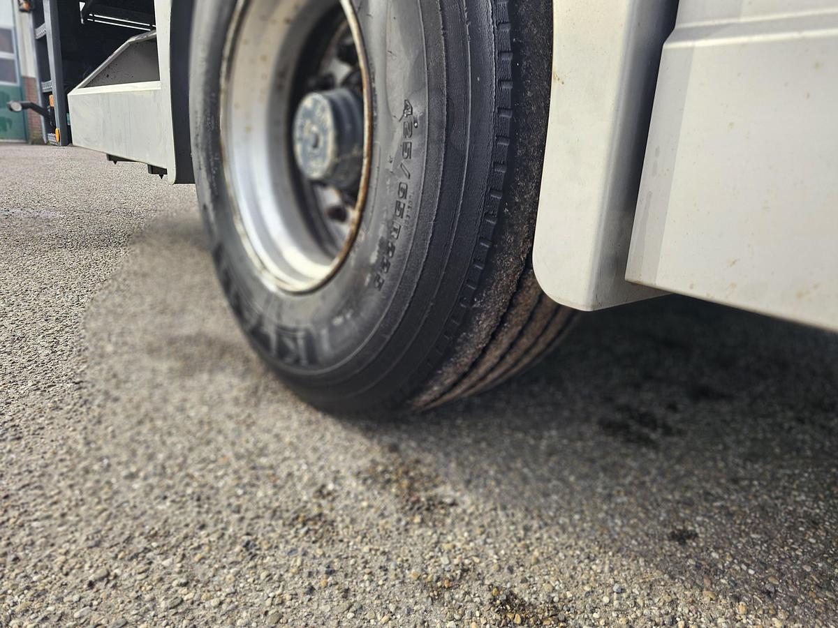 Gebruikt 1997 BROSHUIS 1AOU 10 10 /SINGLE AXLE/ SAF DRUM/ OLD BUT LIKE NEW/ (EXTENDIBLE) APK,TUV 10-06-2027.