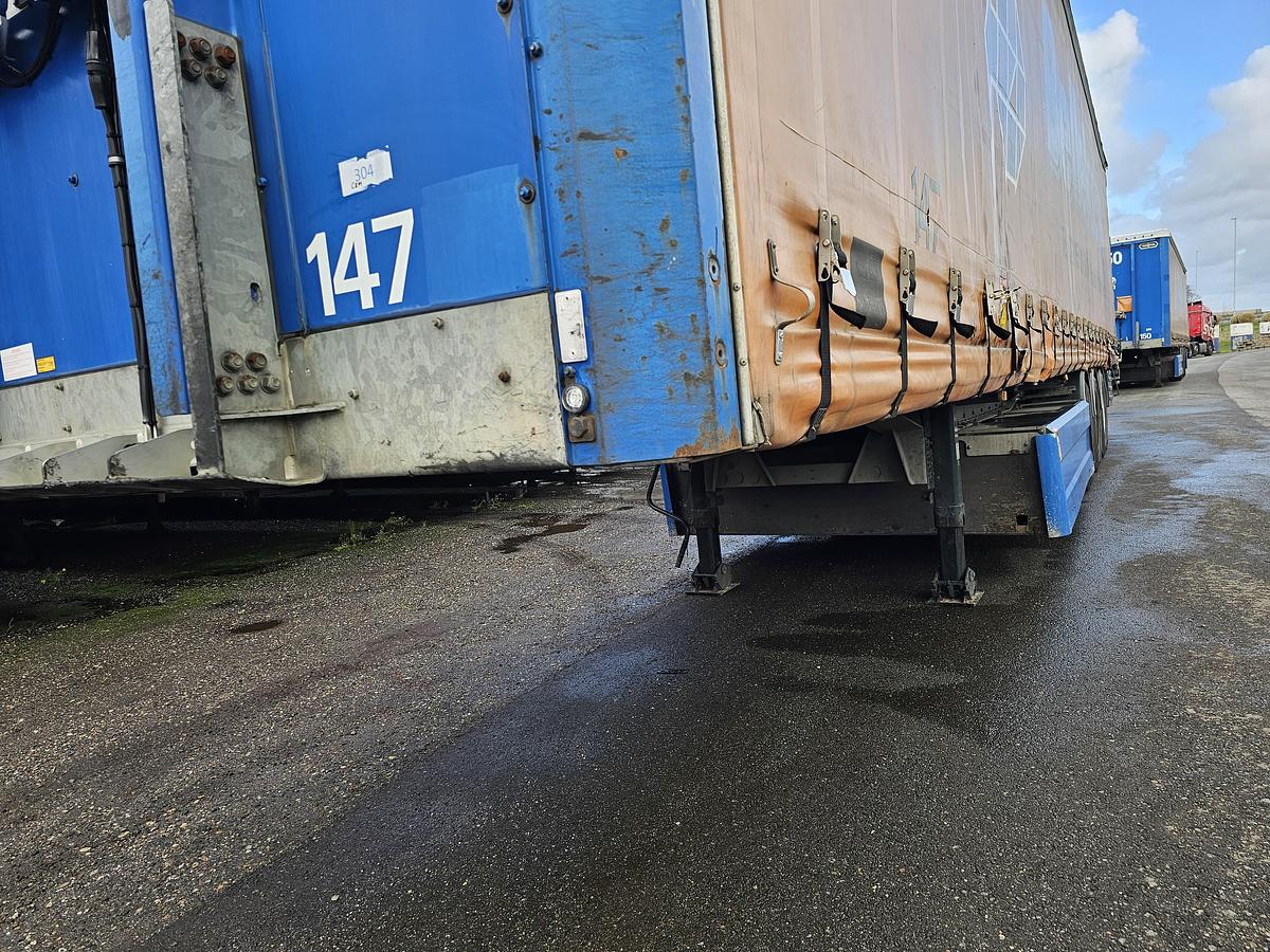 Gebruikt 2011 VAN HOOL 3B0072 | GALVANISED STEEL CHASSIS | ALU RIMS |BPW DISC | TUV APK/ 17-05-2026.