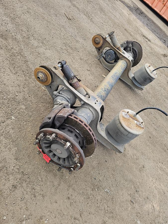 Used 2006 SAF B19-22K01 TRAILER AXLE DISC