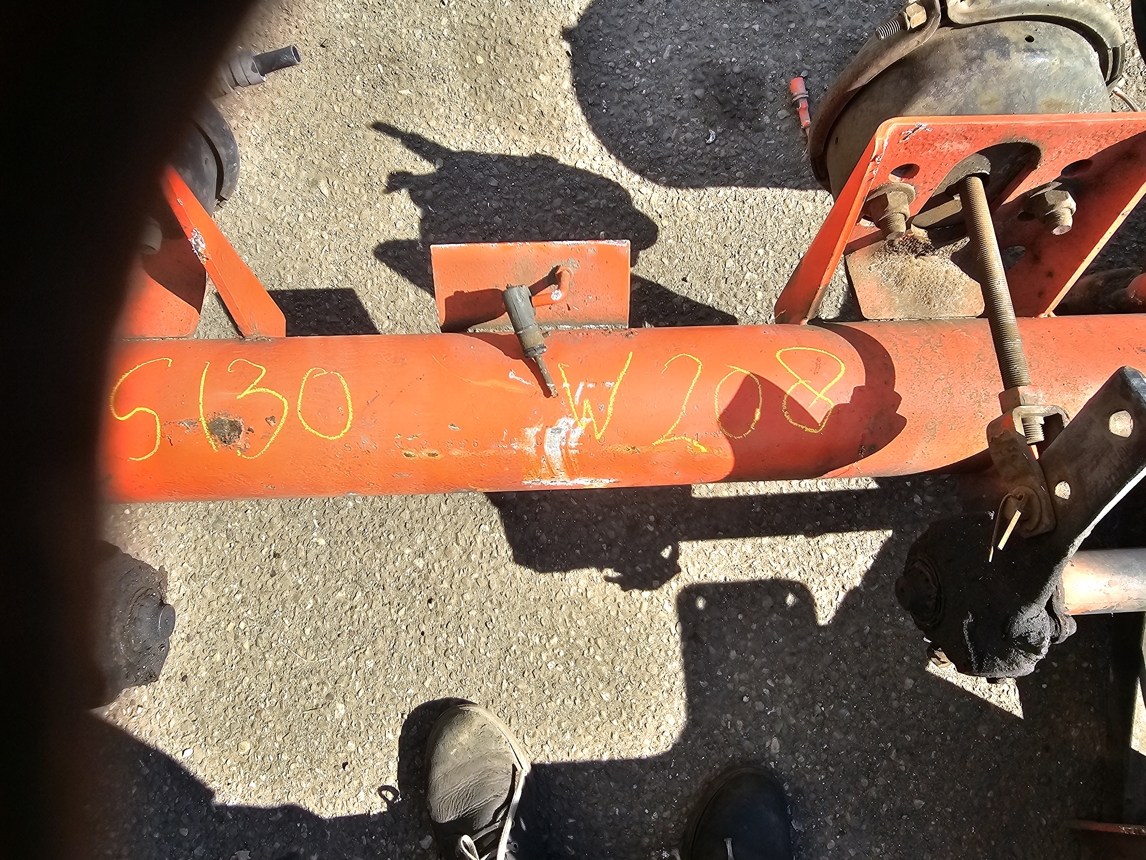 Gebruikt 2005 SMB TRAILER AXLE SINGLE TIRES DRUM.