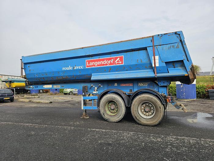 Used 2010 Langendorf C 3 | 2 axle tipper trailer | Saf axles drum | 20 mtr 3
