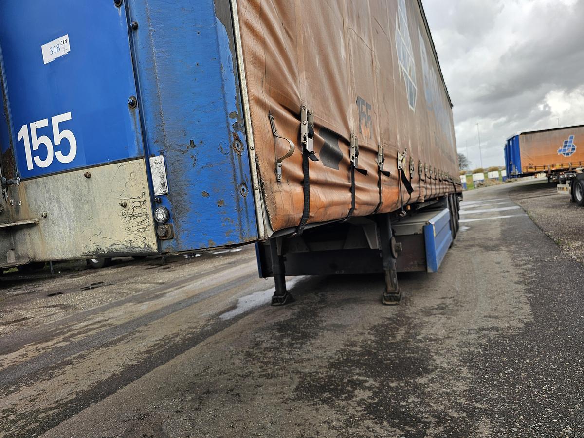 Gebruikt 2011 VAN HOOL 3B0072 | GALVANISED STEEL CHASSIS | ALU RIMS |BPW DISC | TUV APK/ 04-03-2026.