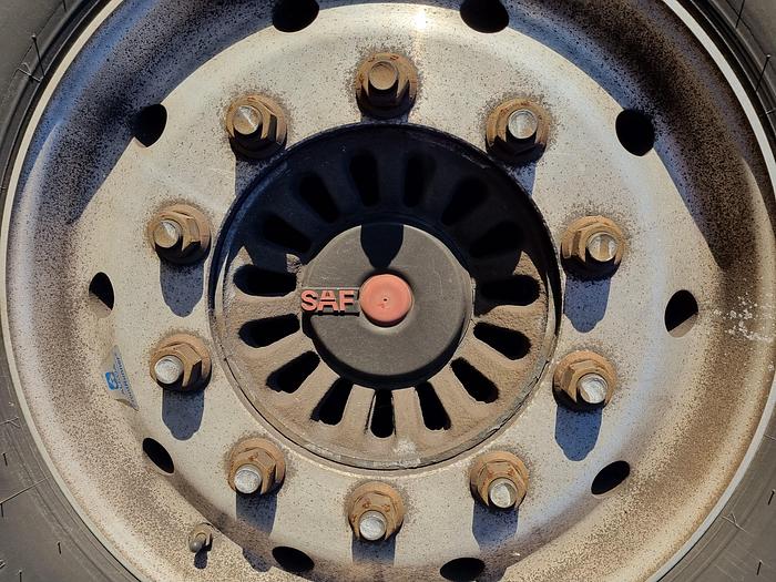 Used 2014 Krone Aluminium sideboards | Aluminium rims | Huckapack | Code XL