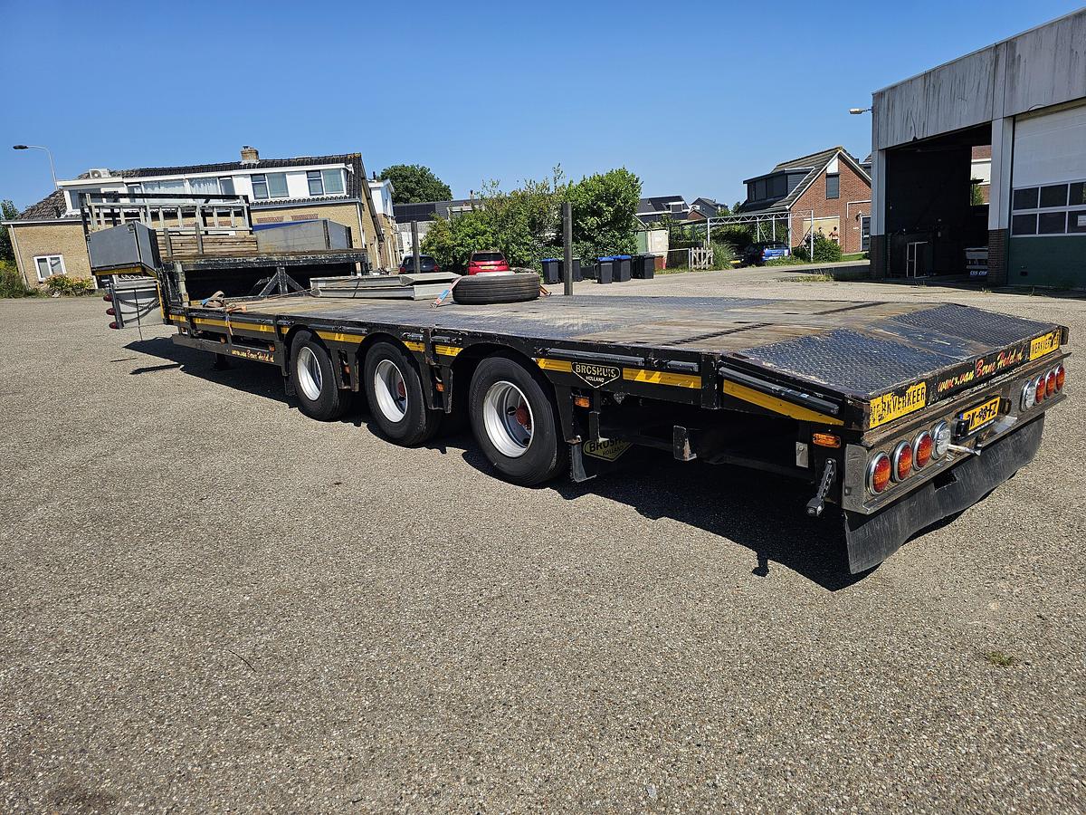 Used 1992 BROSHUIS E 2190/27 | SEMI LOWLOADER | 6 MTR EXTENDIBLE | BEAVER TAIL| SAF DRUM | APK 17-01-2016  |REFURBISHED 2010