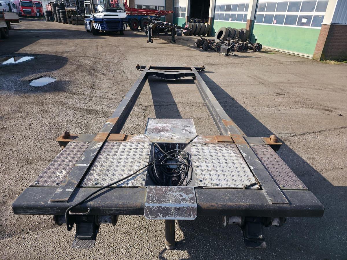 Gebruikt 2002 onbekend 20 foot tipper frame