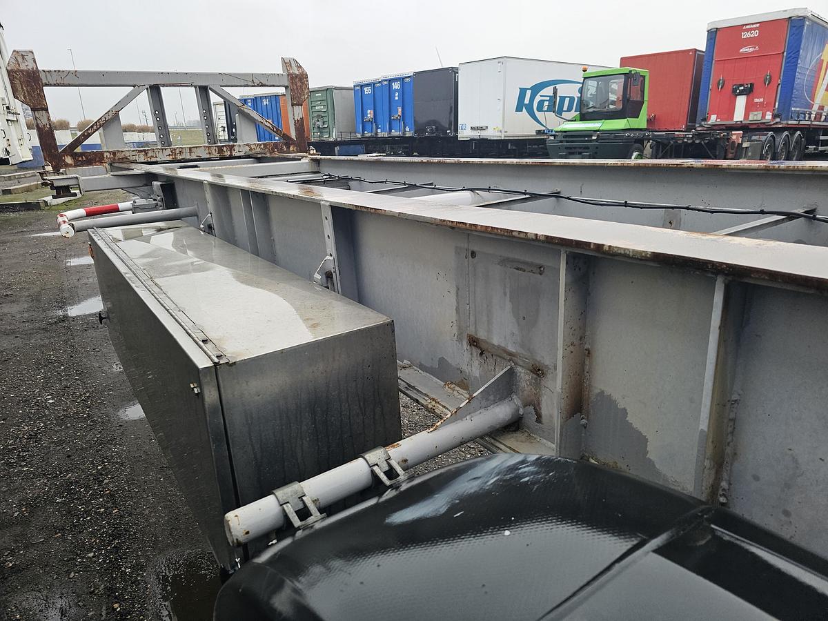 Gebruikt 1984 PACTON 3139 C-3 K | 30 FOOT | STEEL SUSPENSION | BPW DRUM.