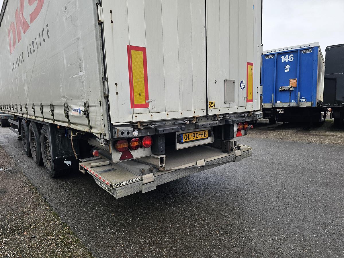 Gebruikt 2011 Schmitz Cargobull SCS24/L-1362 E B | NL TRAILER|SAF DISC| LOADING LIFT 2 TONS | APK TUV |29-06-2026