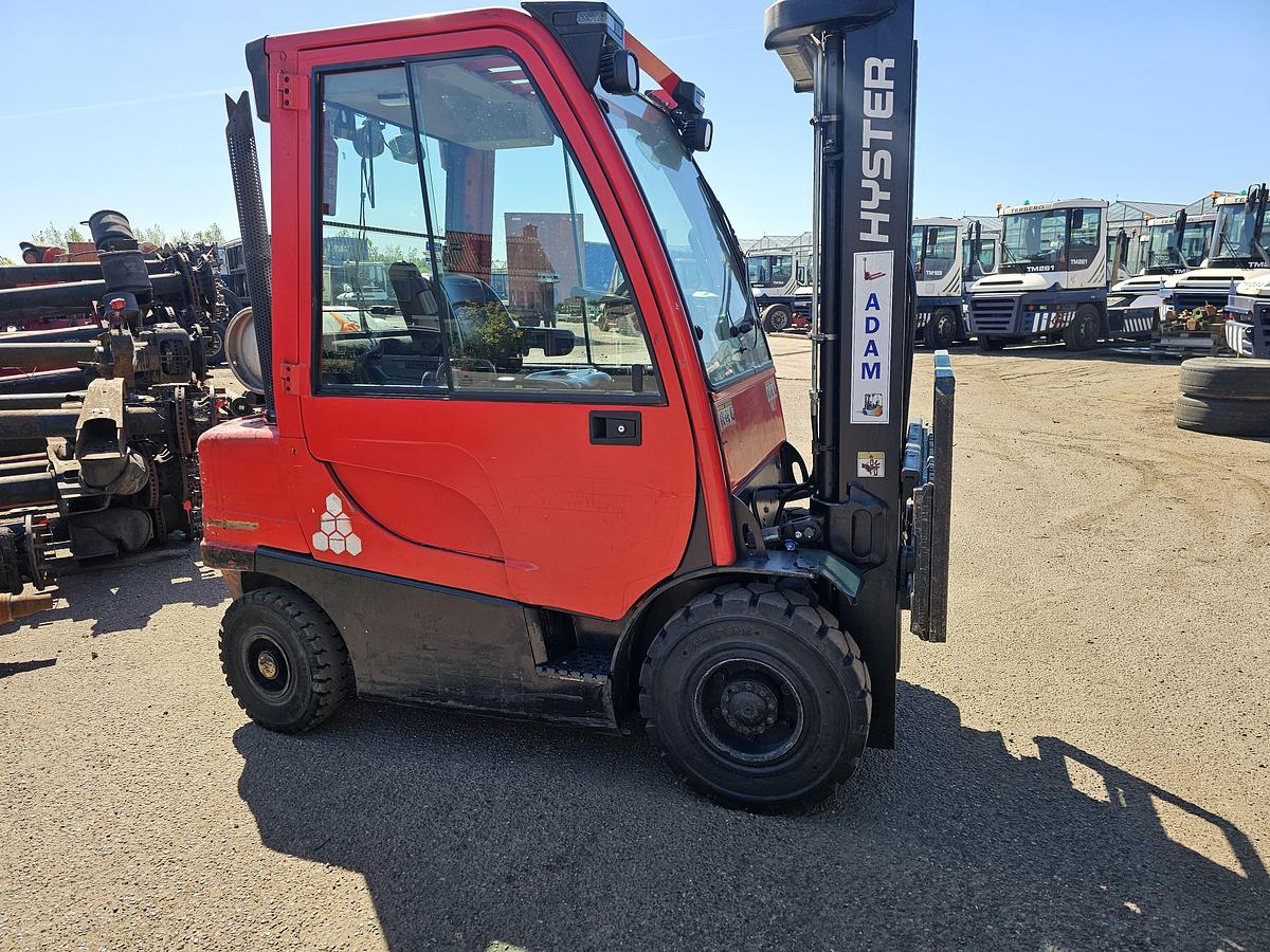 Gebruikt 2011 HYSTER H2.5FT | DUPLEX 3.30 M | GAS | COMPLETE CABINE| SIDESIFT| 12457 HOURS.
