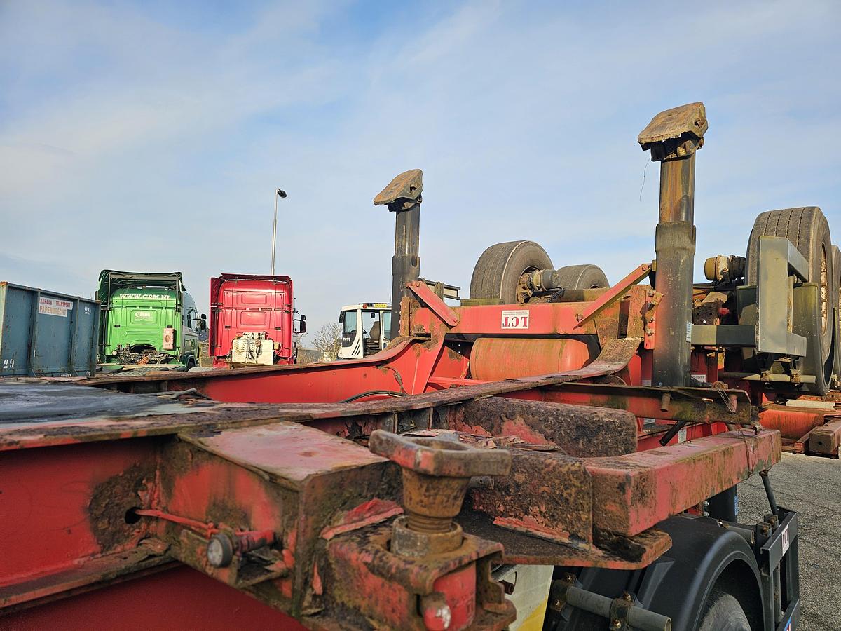 Gebruikt 2009 SCHMITZ SCF 18 20 FOOT CONTAINER CHASSIS | AIR SUSP| SAF DISC.