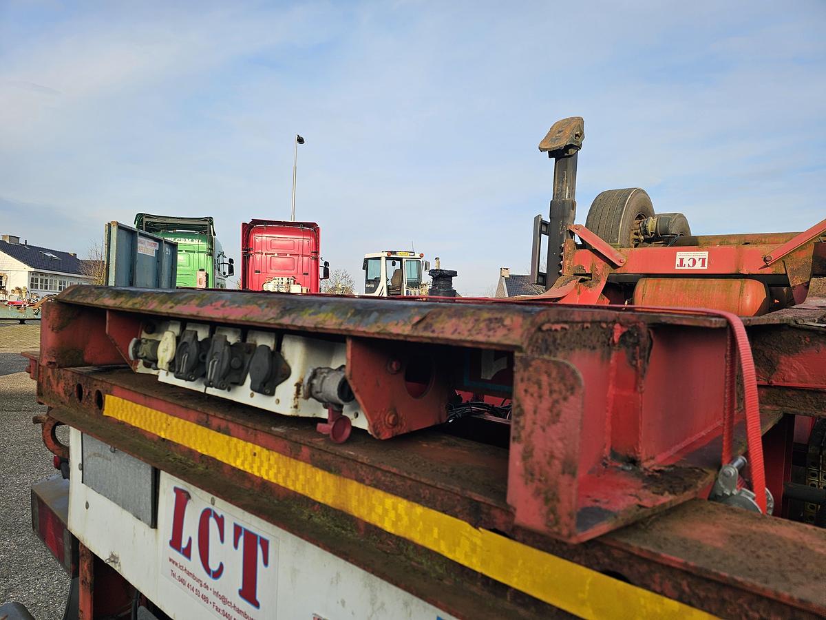 Gebruikt 2009 SCHMITZ SCF 18 20 FOOT CONTAINER CHASSIS | AIR SUSP| SAF DISC.