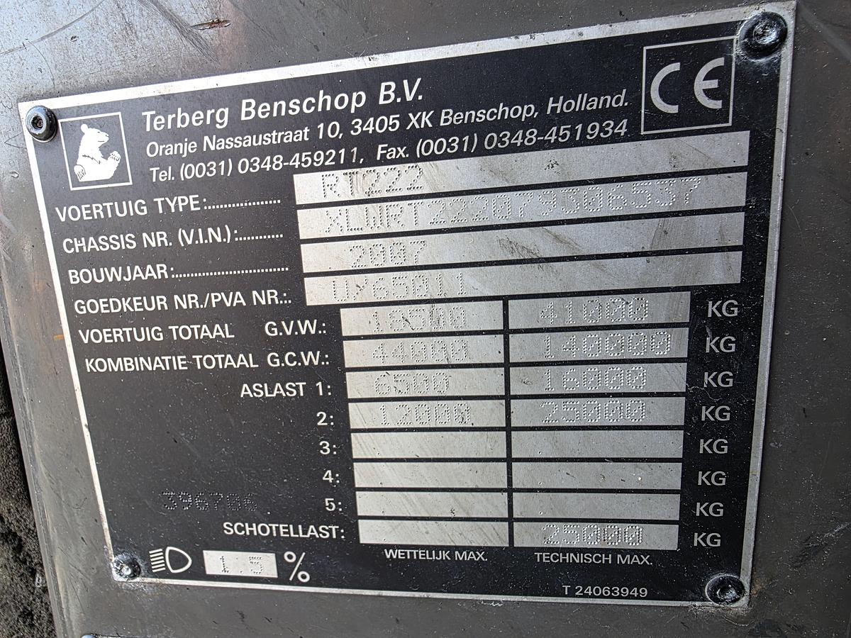 Gebruikt 2007 TERBERG RT222 |4X4| TURNING CHAIR| AUTOMATIC GEAR| WORKING MACHINE.