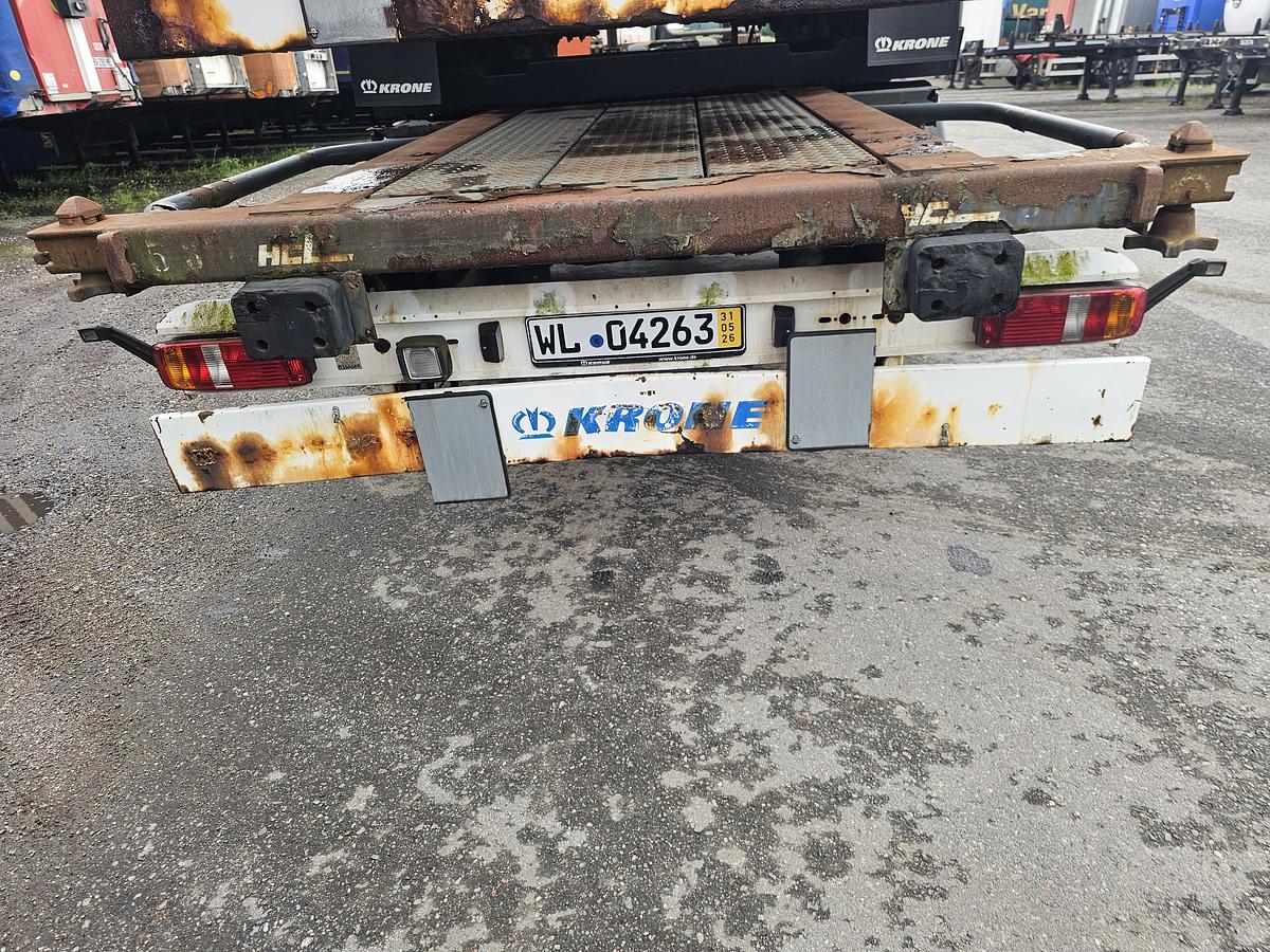 Gebruikt 2006 Krone sd- fixed 40 foot chassis - with 2 x 20 foot connection -20 foot middle - the one above
