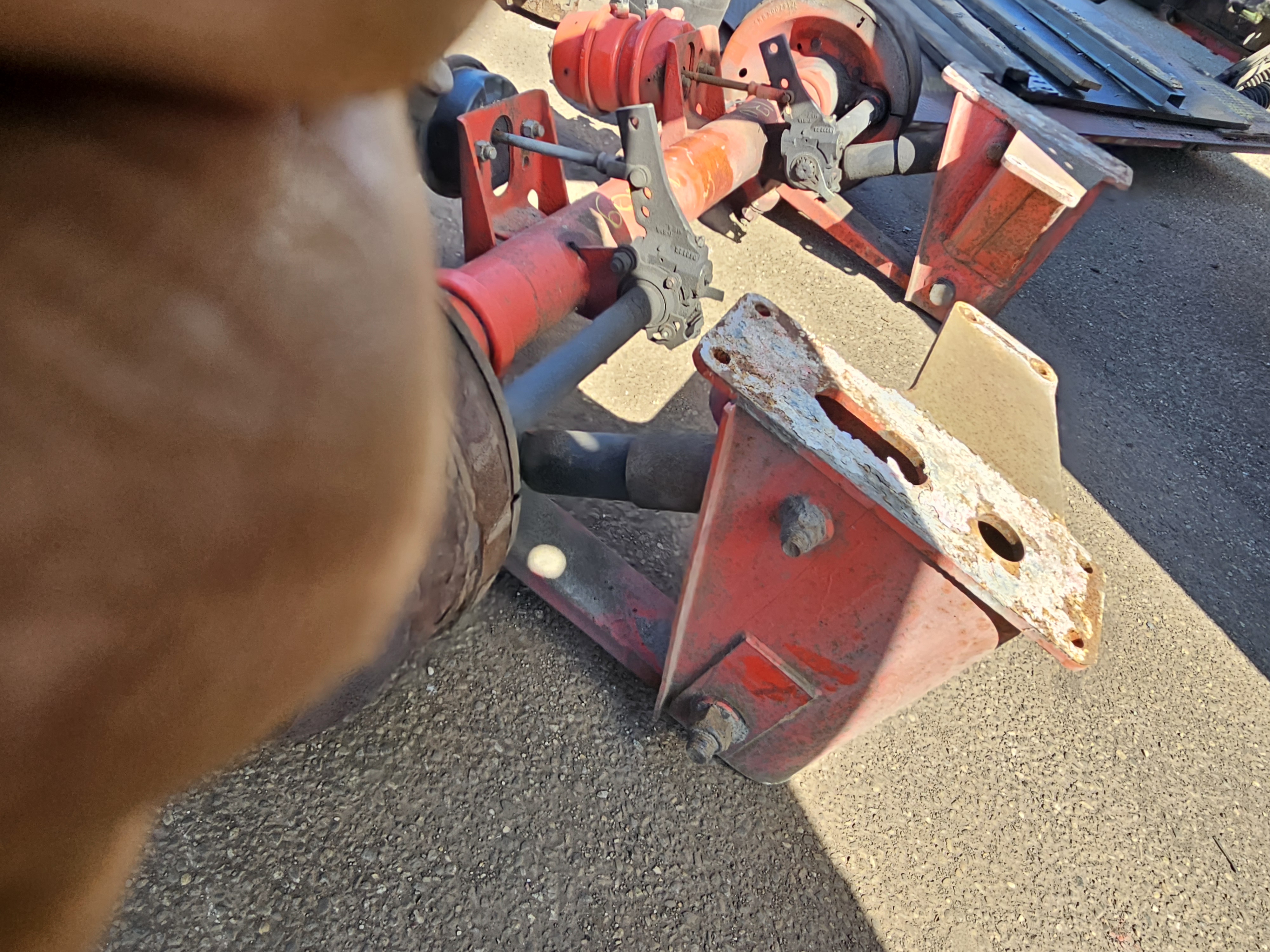Gebruikt 2005 SMB TRAILER AXLE SINGLE TIRE DRUM