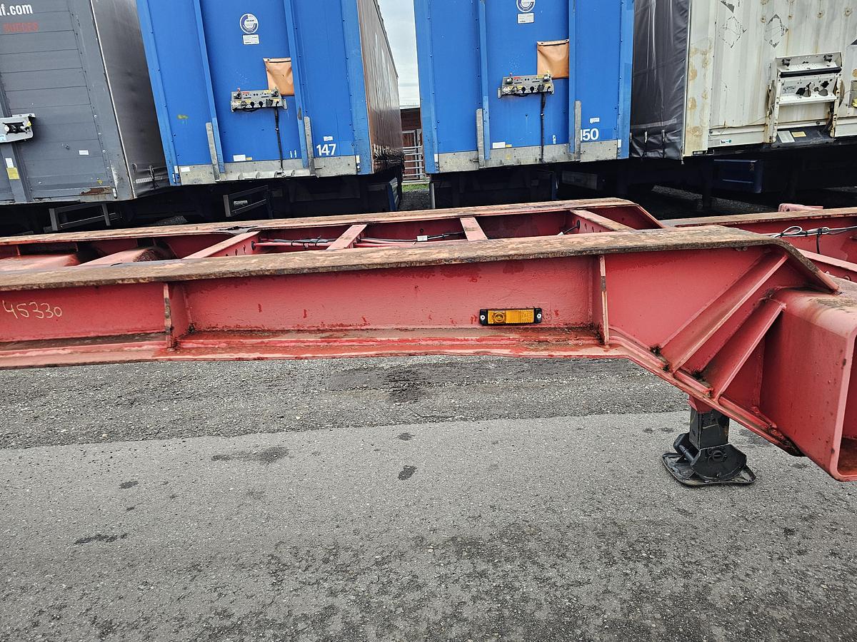 Gebruikt 2003 GROENEWEGEN 45 CC-16-27 TUN | 45 ft 40 ft 2 x 20 fFT | dutch chassis OH-08-JB | bpw drum.