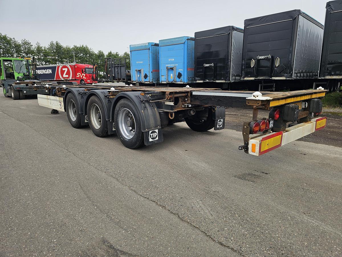 Gebruikt 2015 KRONE SD | 40 FT|2 X 20 FT | BACK SLIDER |HIGHCUBE.| APK /TUV 24-03-2027 |5 PIECES.