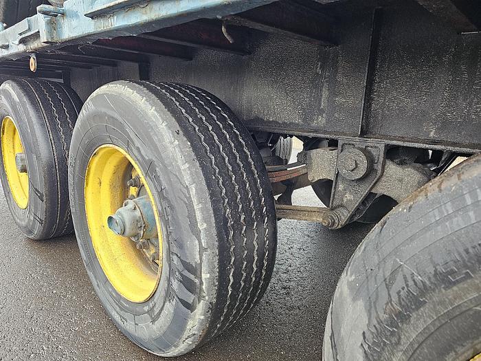 Used 1990 groenewegen  DRO-12-24 | heavy duty | steel suspension | drum brakes | semitrailer.