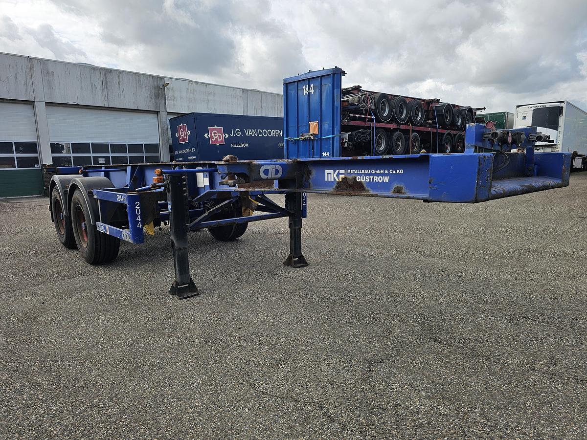 Gebruikt 2007 MKF METALLBAU CS 20 -20 FOOT- CONTAINER CHASSIS -HEAVY DUTY- BPW DRUM -STEEL SUSPENSION- GOOD QUALITY.