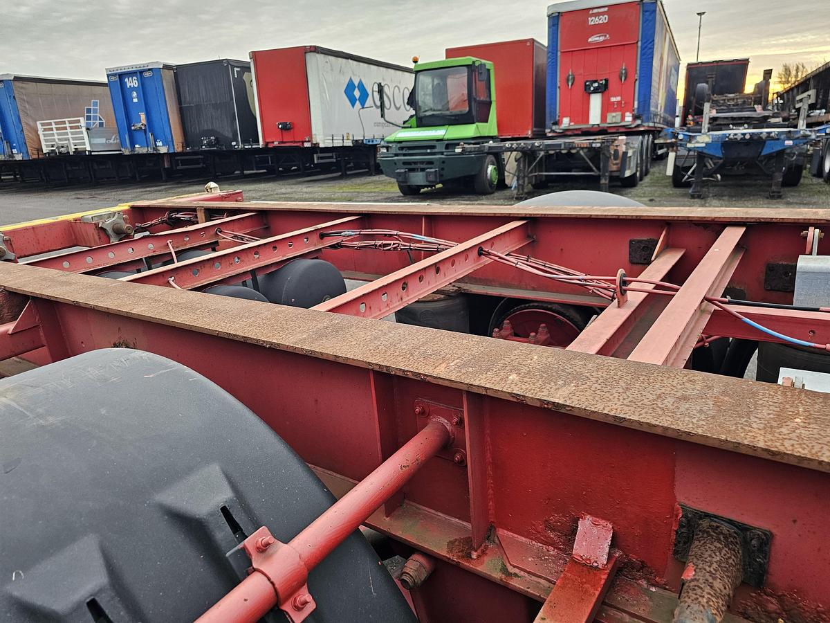 Gebruikt 2003 GROENEWEGEN 45 CC-16-27 TUN | 45 ft 40 ft 2 x 20 fFT | dutch chassis OH-08-JB | bpw drum.