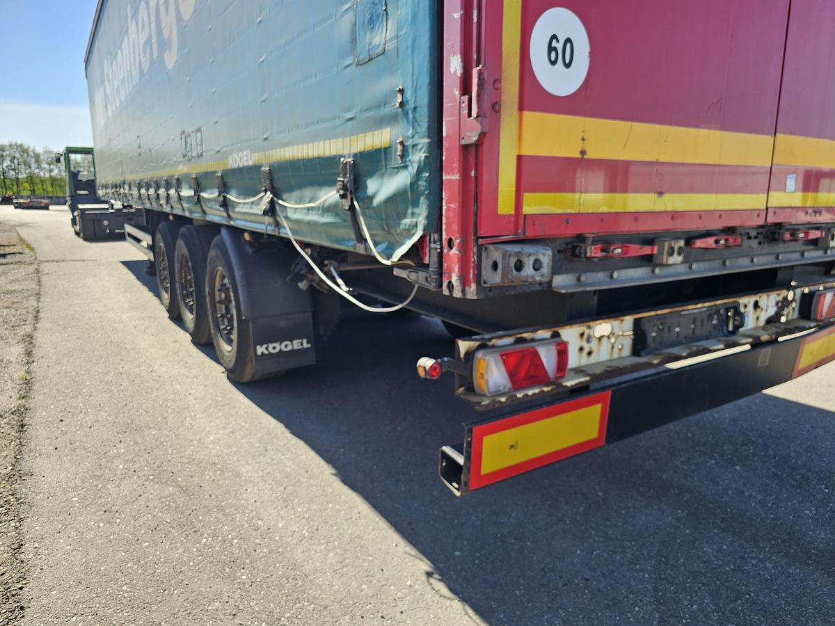 Gebruikt 2017 KÓGEL SN 24 |SLIDING ROOF| COIL | MERCEDES DISC .