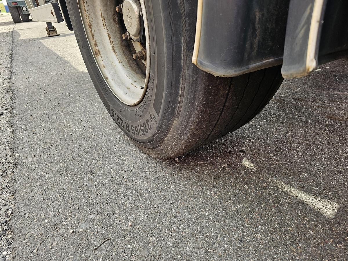 Used 2006 D-TEC  YARD CHASSIS |MULTI CHASSIS | ALL CONNECTIONS| NO DOCUMENTS | 3 PIECES.